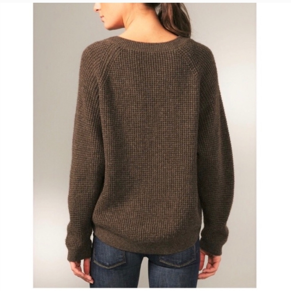 Vince Brown Yak Knit Sweater - Picture 2 of 15